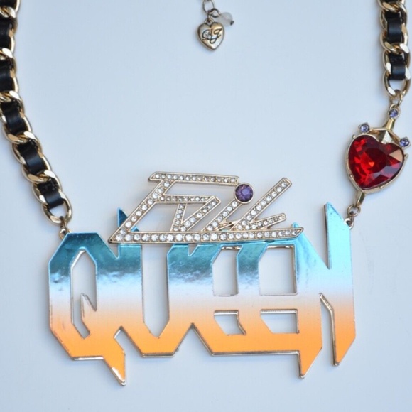 Betsey Johnson Disney Evil Queen Crystal Mirror Necklace